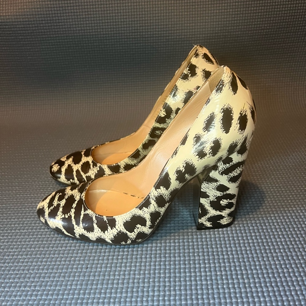 Casadi leopard beautiful heels Sz:8
